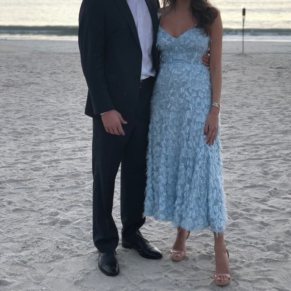 Midi dress from ASOS with 3D fabric - Picture 4 of 4